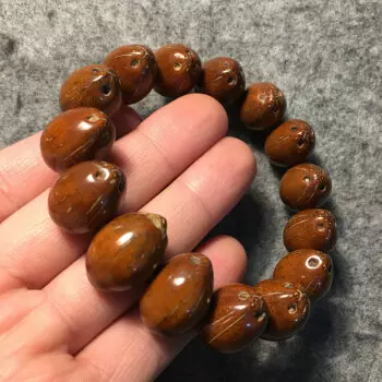 4、什么属相不能戴紫金鼠