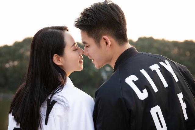 2、射手座的吻是什么样