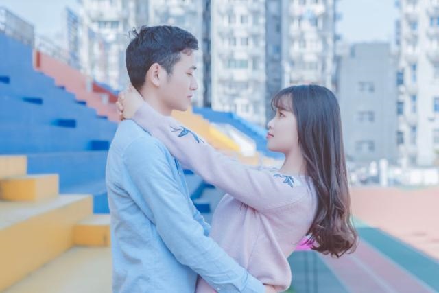 2、哪个星座男最容易当‘小三’