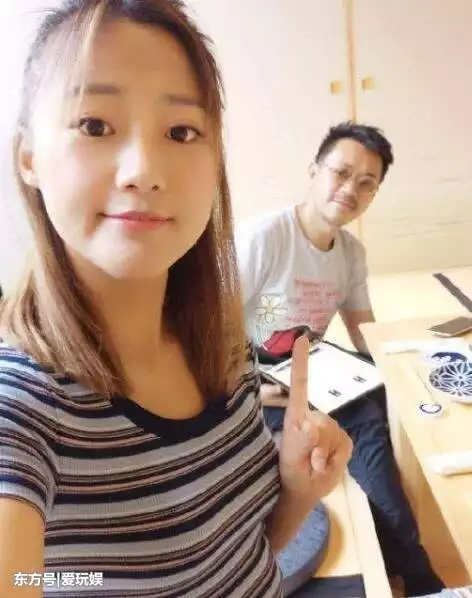 3、爱上一个比自己小9岁的男人靠谱吗？