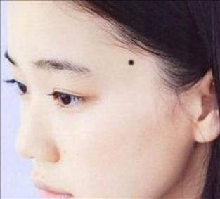 1、【图】女人头发多的人命苦吗看额头知命运图解