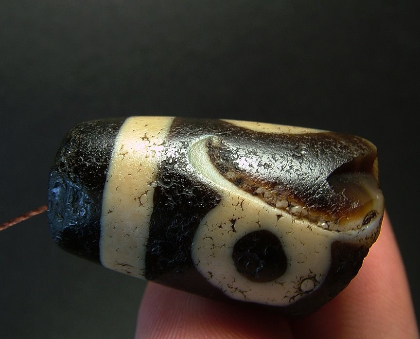 2、天珠寓意是什么?