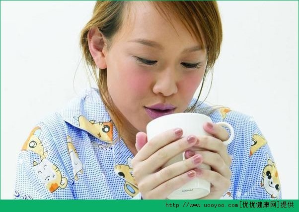 2、坐月子的时候，哪三条禁忌是不能触碰的？