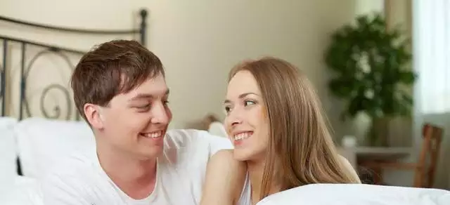 4、感情中分分合合都是很正常的，双鱼男不爱老婆了会选择离婚吗？