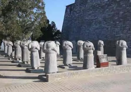 4、一代女皇武则天的陵墓到底存在怎样的秘密？