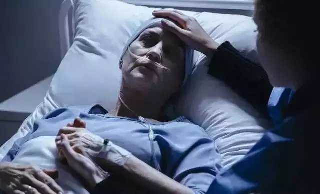 3、老人临终前有什么表现