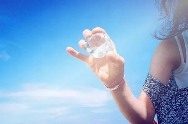 3、天蝎座男生会轻易睡一个女生吗