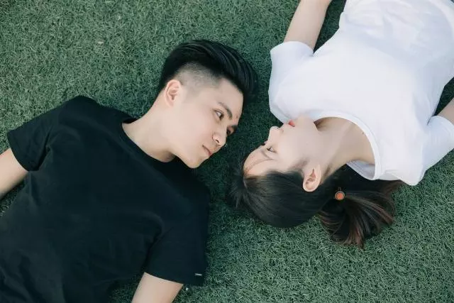 3、摩羯男吻你代表什么？