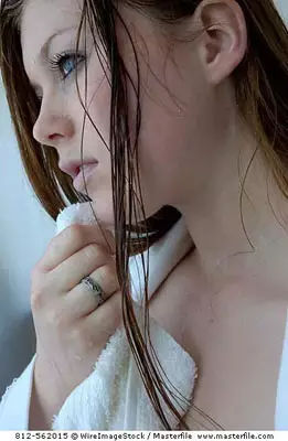 3、我是熊猫血，RH血型的女生，我想知道这个血型对我以后生育的影响，血站说一定不要输错血。