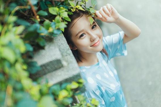 2、怎么样才能让女人死心塌地的跟着你