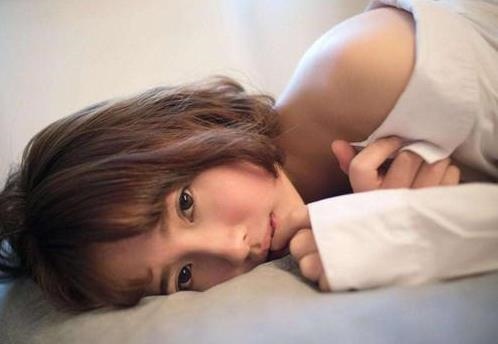 2、已婚男人爱上已婚女人的真心表现？