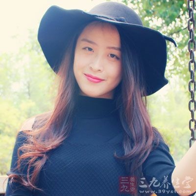 2、隐形眼镜连戴超过24小时会不会出事？