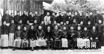 4、王治郅与中国篮协有什么恩怨？为什么说他是叛徒？