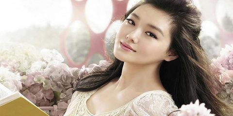2、中国女星颜值排名榜前50名