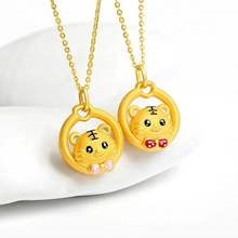 2、属虎男真正爱的女人