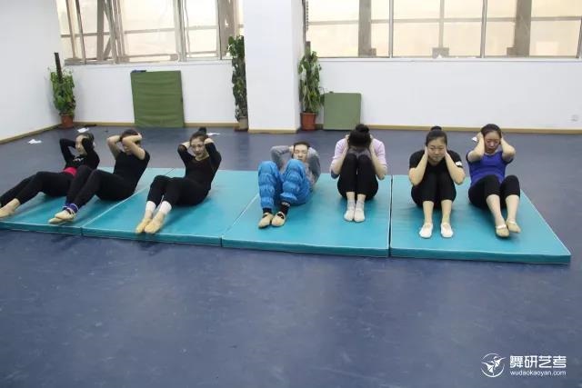 2、没有任何手续办私人舞蹈班会有什么处罚