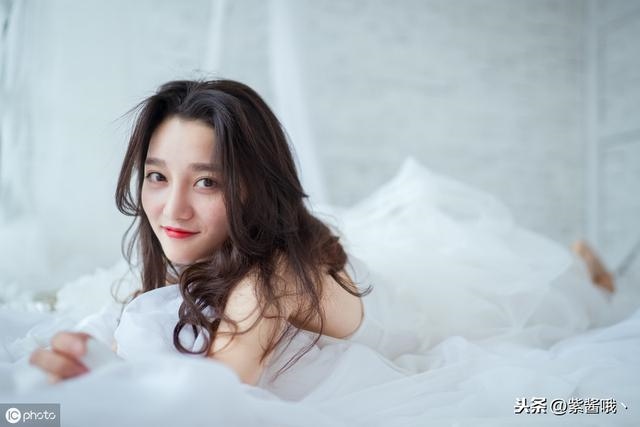 1、天蝎男对于自己喜欢的女生会有什么表现