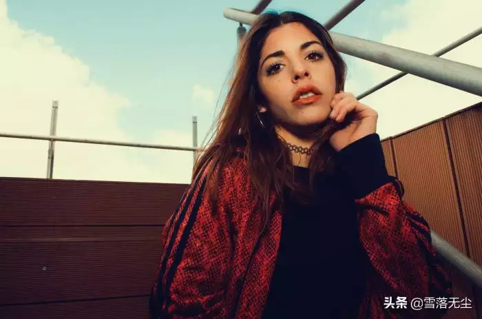 3、已婚男人对我帮助和关心，让我很感动却也很痛苦要怎么办