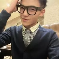 3、男生用什么头像好看?