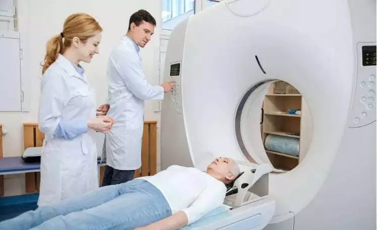 4、肺癌中晚期手术后放化疗结束还能活多长时间?