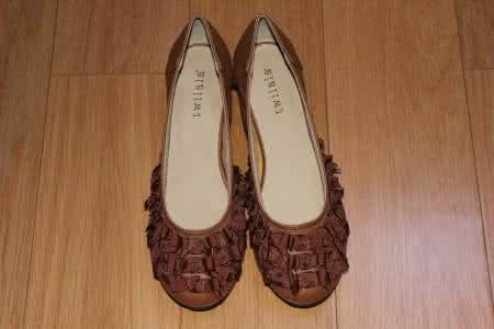 1、鞋腊的补充油是什么？