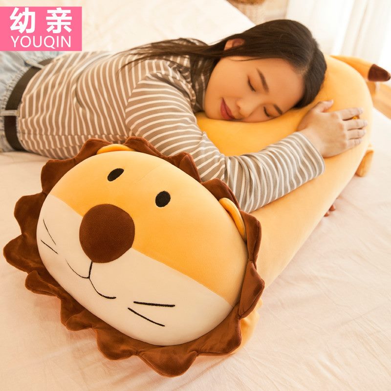 2、狮子座的男生喜欢什么样的女生？