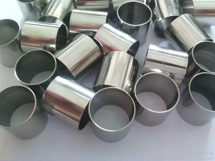 3、保温壶和不锈钢哪个好？