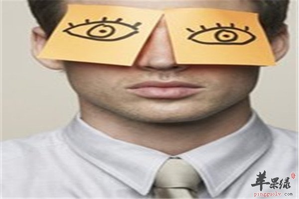 2、男跳右眼皮什么预兆