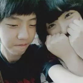 3、中学时期,一个男孩喜欢一个女生的表现有哪些?