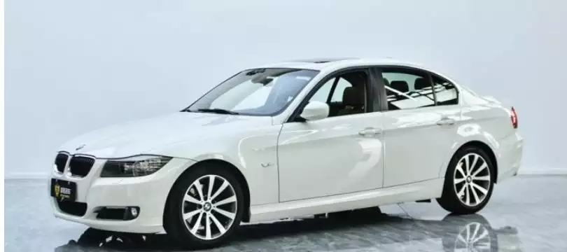 3、看到网上有人说开宝马三系,奥迪,奔驰的人都是没钱装富,我很不解.