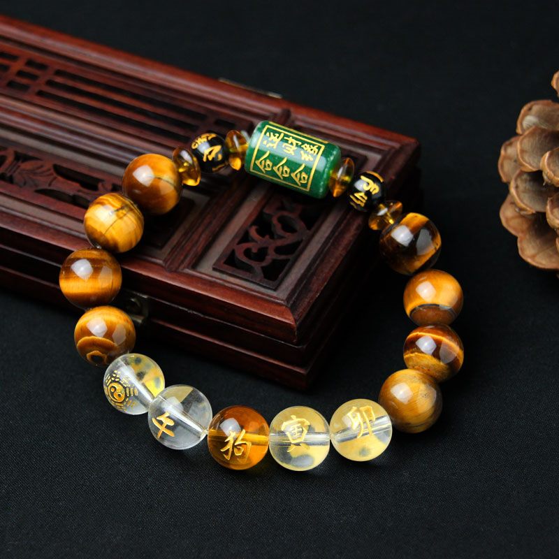 2、属虎的可以戴虎眼石手链吗