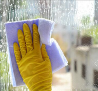 2、怎么擦玻璃最干净不沾灰尘