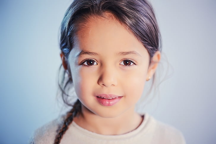 child-portrait-girl-model-preview.jpg