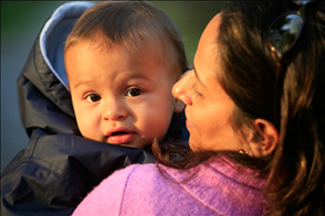 一个男的愿意亲你是不是真的爱你 一个男的亲吻你是不是真的爱你